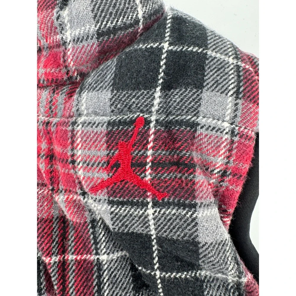 Kids Jordan Plaid Puffer Vest Red Black Gray 24M‎